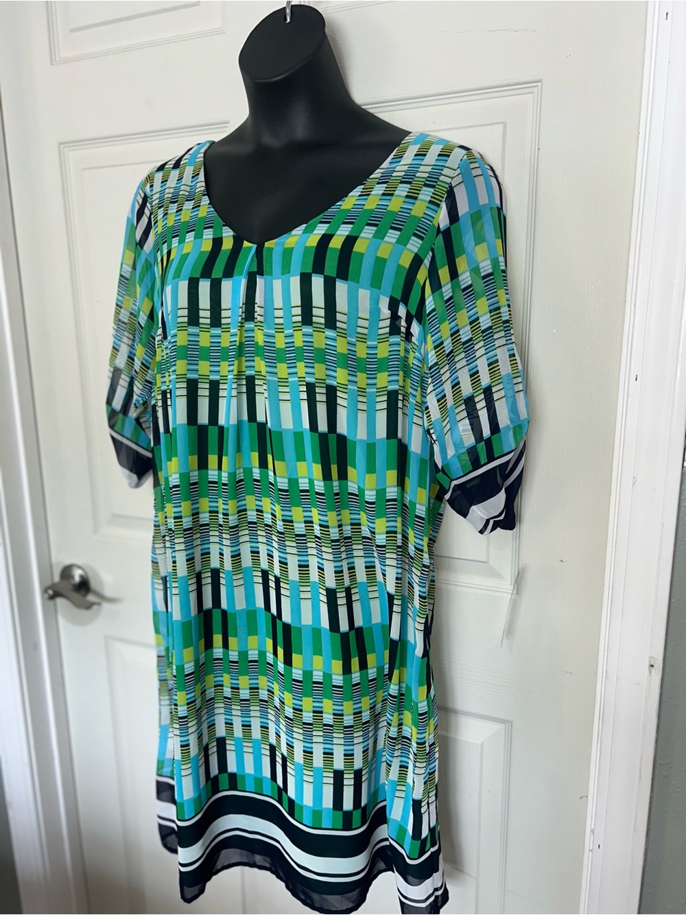 Glamour Green Blue Geometric Shift Dress